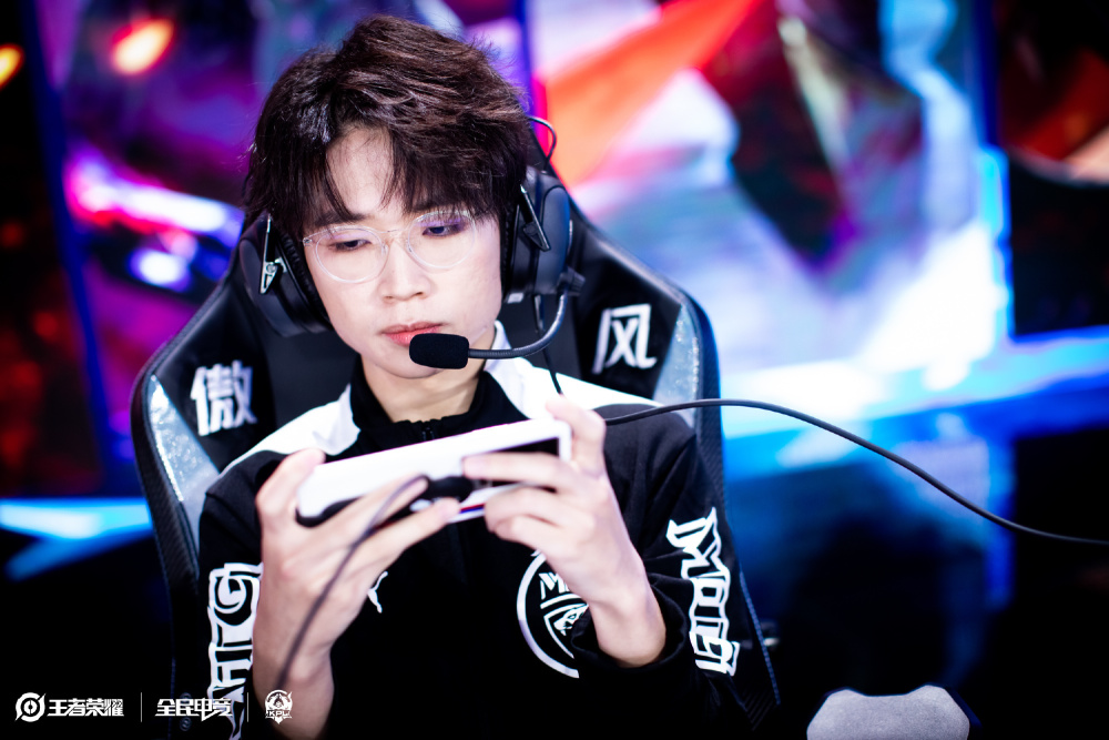 力放在比赛 力放在比赛