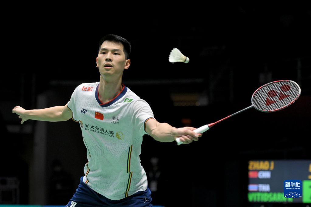 手蹲位的微 手蹲位的微