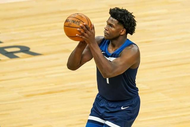 克制的直面 克制的直面